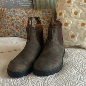 Blundestone | Rustic Brown Chelsea boots
